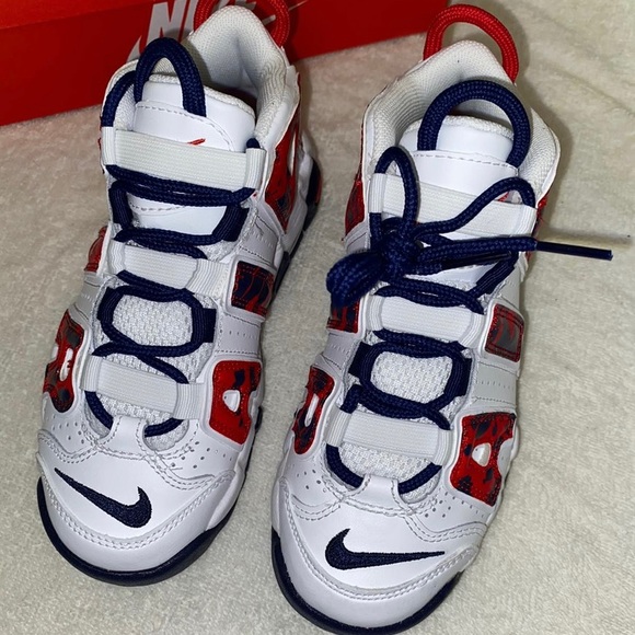 NIKE AIRE MORE UPTEMPO GS ‘WHITE RED NAVY’